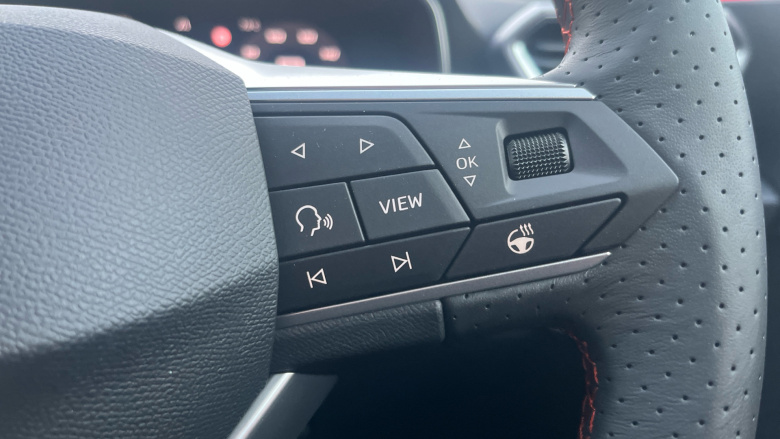 SEAT Leon 1.5 TSI 150 FR Black Edition 5dr [DAP] Petrol Hatchback